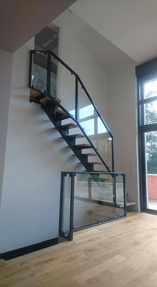 Escalier rampe en verre Rhone