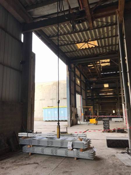 Rénovation de portes coulissantes pour hangar/entrepôt professionnel à Tassin la Demi Lune