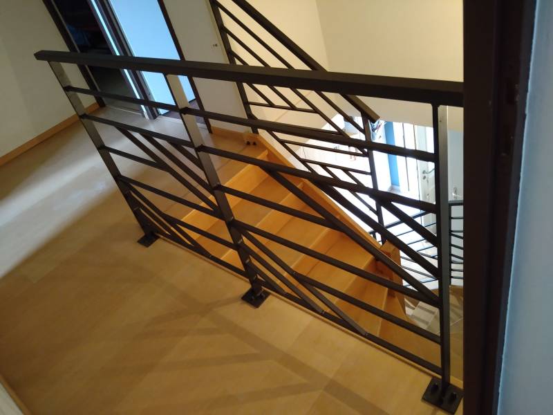 Pose de rampe métal sur les escaliers 1er et 2eme étage d'une maison à Tassin-la-Demi-Lune