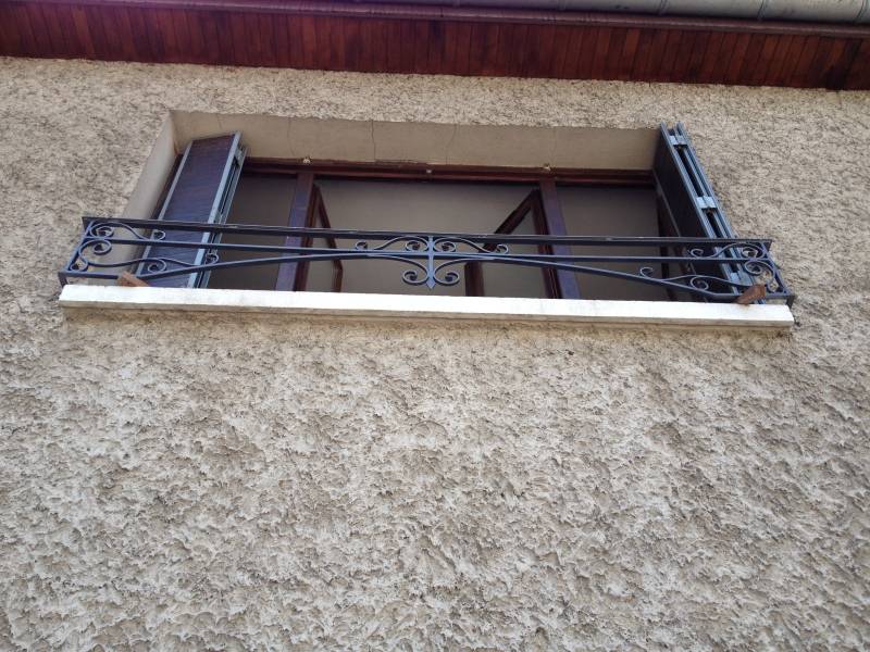 Garde corps pour fenetre à Vaugneray